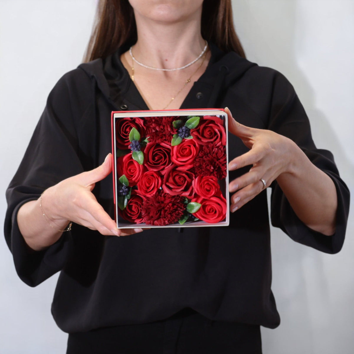 Scatola quadrata - Rose rosse classiche