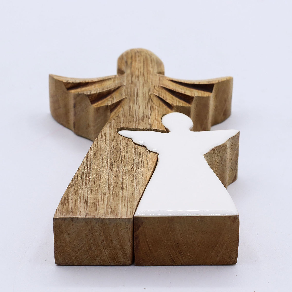 Angelo in legno di mango - smaltato bianco - 15 cm