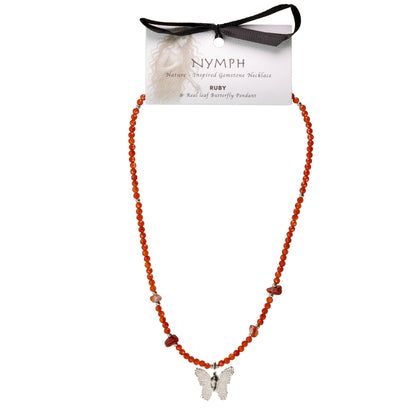 Collana minerale Nymph con farfalla – rubino