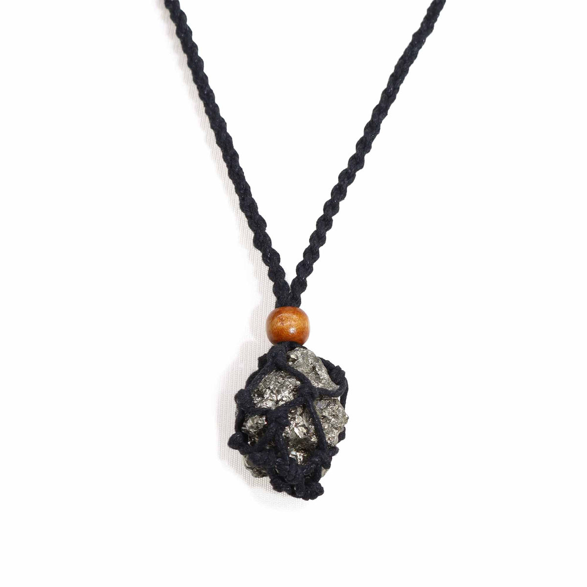 Collana con cordino e cristallo – 45 cm – nero