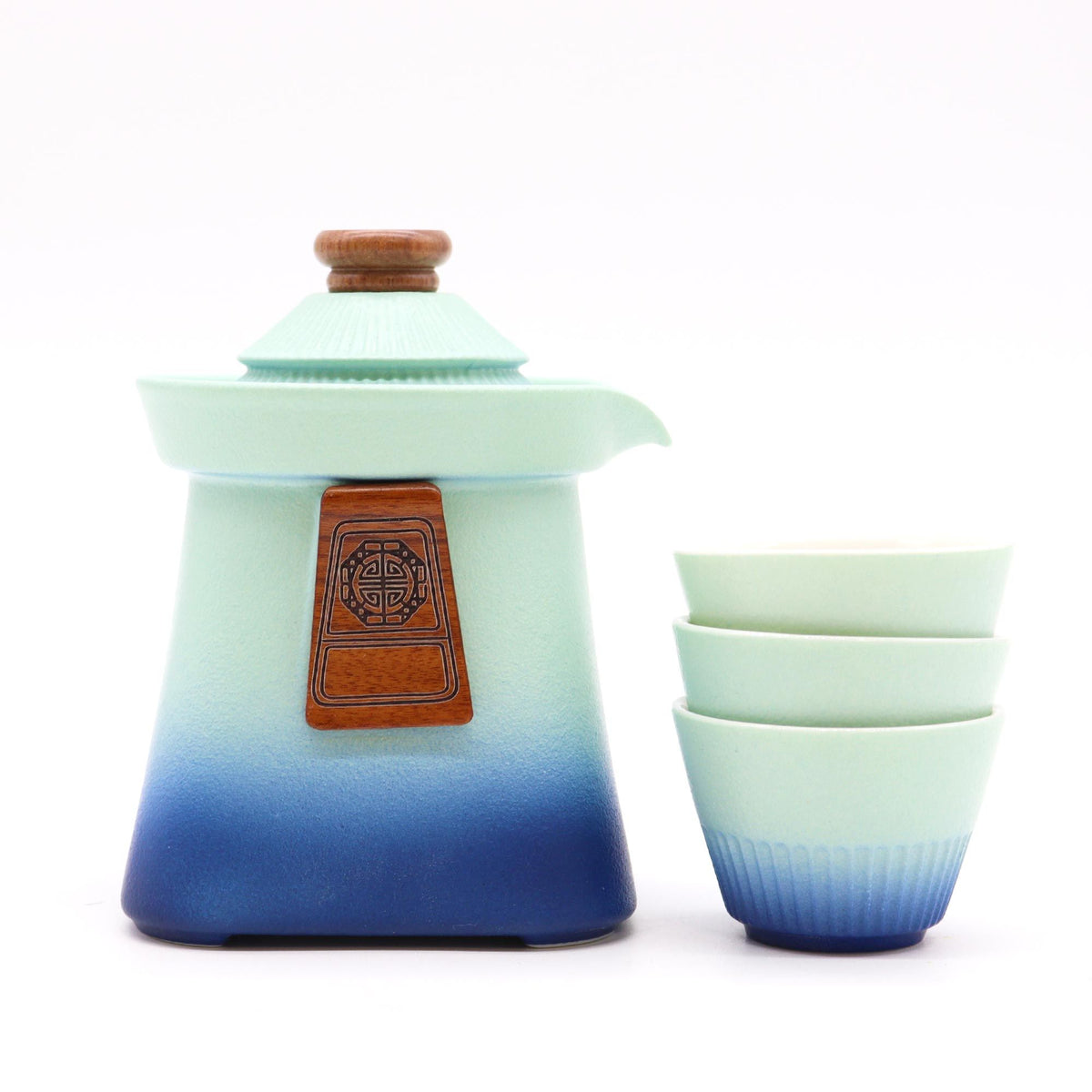 Servizio da tè Tempio con tre tazze – azzurro cielo