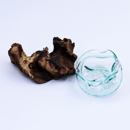 Ciotola in vetro ondulato su legno, 18 cm