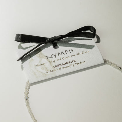 Collana minerale Nymph con farfalla – labradorite