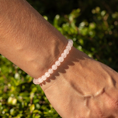 Bracciale minerale delicato Petite – quarzo rosa, 6 mm