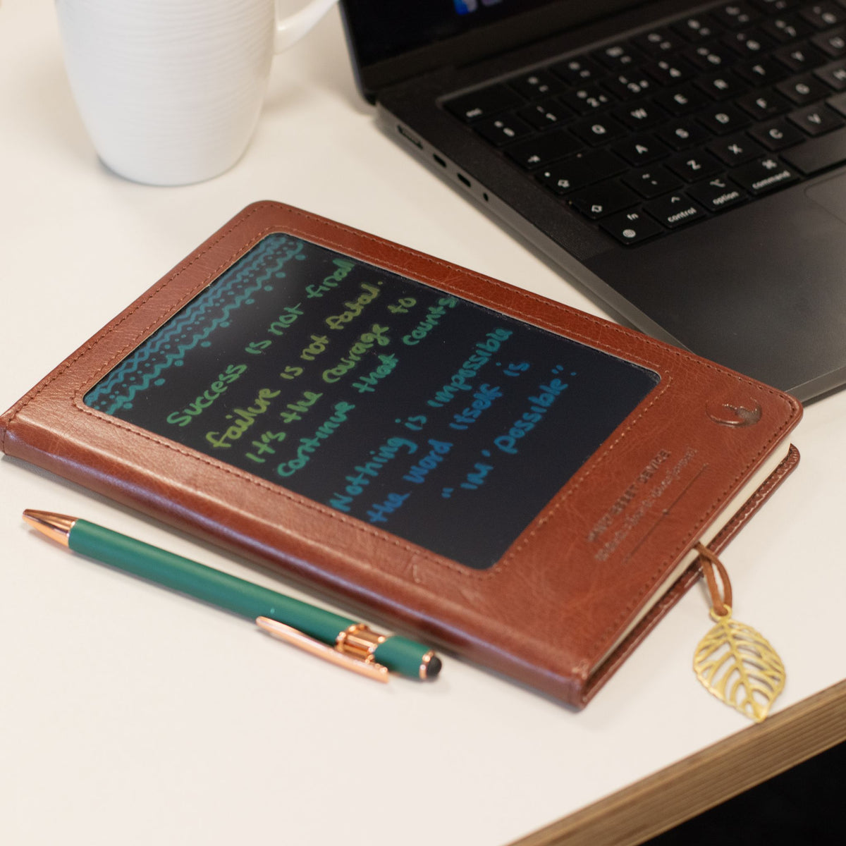 Taccuino per i tuoi pensieri formato A5 con pannello LCD – effetto sughero