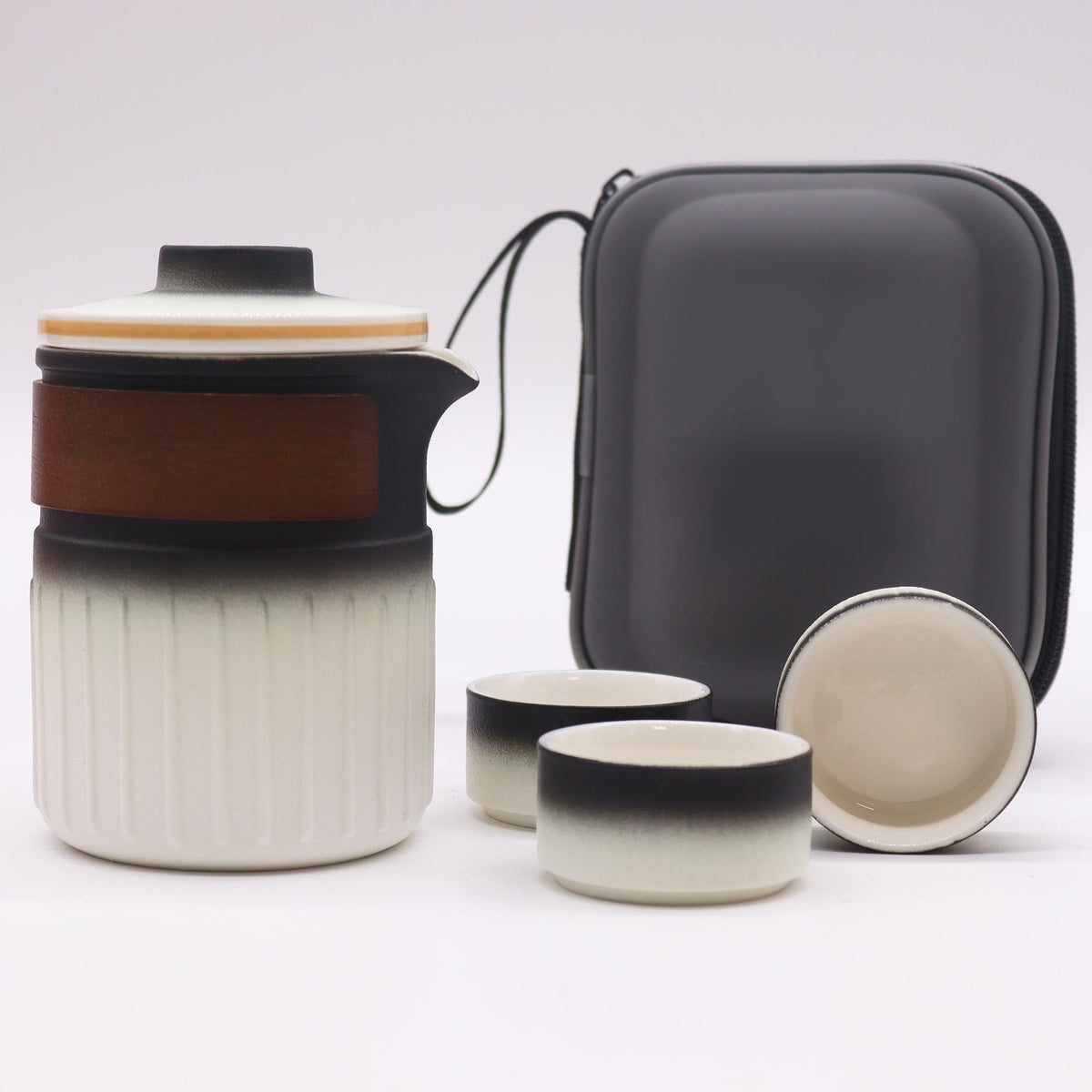 Servizio da tè in ceramica da viaggio – Tre amici